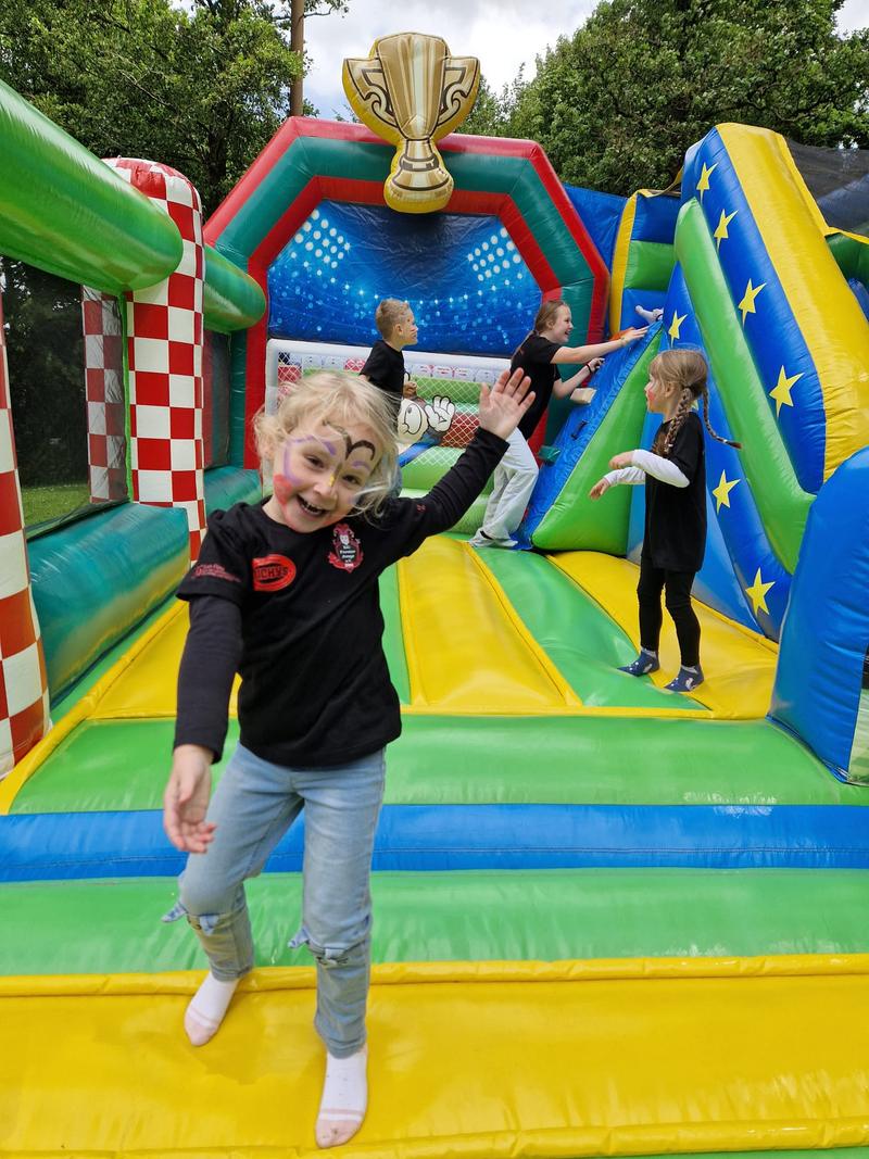 Bild 92 – Sommerfest 2026